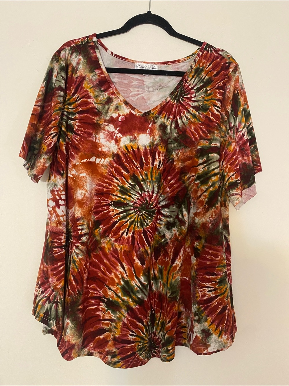 Women’s Plus Size V-Neck Tie-Dye Short Sleeve Top — Rust Multi by Lisa Rene